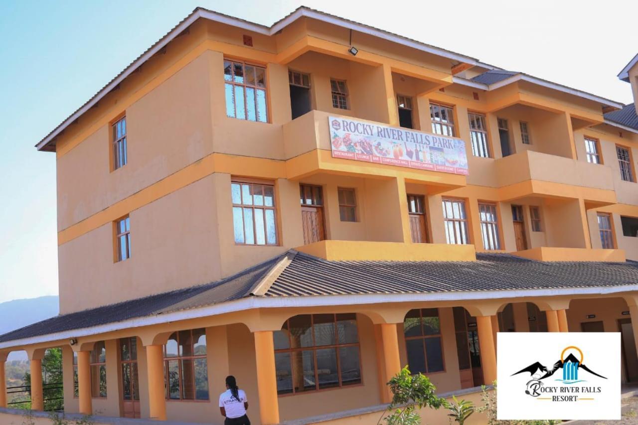Rocky River Falls Resort Thika Extérieur photo